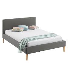 Pin Von Mobel Online Bestellen Auf Gastezimmer Bettgestell Bett Ideen Bett