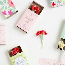 Vous êtes à la recherche du bon cadeau de fête des mères ? Cadeaux Fete Des Meres A Faire Soi Meme Toutes Nos Idees De Diy De Cadeaux De Fete Des Meres A Faire Soi Meme Elle