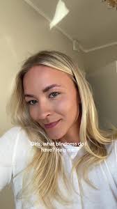 I promise I don’t get offended. #blindness #makeupblindness