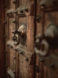 Behind The Door Goruntuler Ile Eski Kapilar Kapi Kollari Rustik