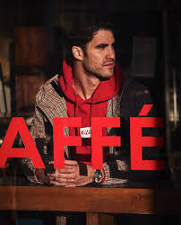Discover more posts about darren criss photoshoot. Darren Criss Army Auf Twitter Additional Photos From The Gq X Levi S Photoshoot By Shaughn John Https T Co Omr7wfshsa