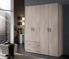 Armadi rustici, armadio a ponte 4 ante, arredamenti rustici (carrie walters). Armadio Semplice 4 Ante 2 Cassetti Olmo H211 Cm