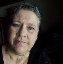 I needed a can of green beans while cooking so I asked my neighbor if they  had any and he sent this over and said that's all they had🤣I threw them out