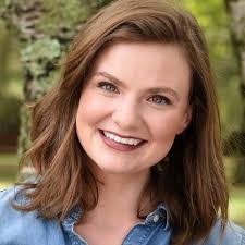 Rachel Brawley's Instagram, Twitter & Facebook