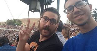 Ran into Adam Kovic at the panic at the disco/weezer concert last night.  Thanks for the pic! : r/funhaus