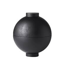 Xl Wooden Sphere Black In 2020 Wooden Wooden Bowls Solid Oak In this video, we do some wood turning where i show you how to make wood spheres using a wood lathe. pinterest