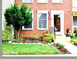 Landscaping Ideas For Urban Row House Front Yard Landscape Ideas Small Sloped Front Yard Landscaping Yard Landscaping Garden Makeover
