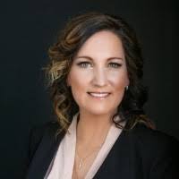 Tamara Brady's Instagram, Twitter & Facebook