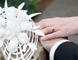 First Ever 3d Printed Wedding Bouquet Created In 40 Hours 3dprint Com The Voice Of 3d Printing Additive Manufacturing 3d Printing 3d Printing Store Prints