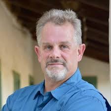 Len Lyons's Instagram, Twitter & Facebook