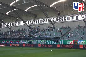 Rund um die heimstätte des sk sturm graz waren zum unfallzeitpunkt zum glück keine passanten unterwegs. Sk Rapid Wien Sk Sturm Graz Ultras Rapid