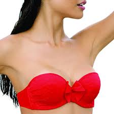 Il nous rappelle les scènes d'alerte à malibu et les belles actrices sur les. Haut De Maillot Bandeau La Fashion Vague Rouge D Antigel De Lise Charmel