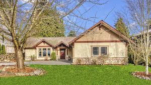Amazon.com founder jeff bezos, the world's richest man, on wednesday (jan 9) announced his split from his wife mackenzie, after 25 years of marriage. Bellevue House And Garage The Cradle Of Amazon Up For Sale Washingtonnewsz