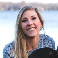 Alyssa Dyer's Instagram, Twitter & Facebook