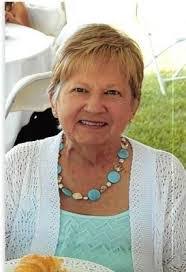 Deloris Hicks's Instagram, Twitter & Facebook