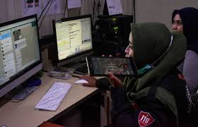 In the world of call/contact centers, the landscape has shifted almost overnight. Patience Tested At Malang S Covid 19 Emergency Call Center National The Jakarta Post