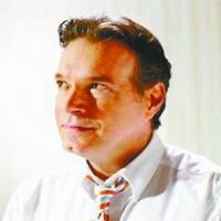 Chicago theater veteran will entertain at WQPT fundraiser