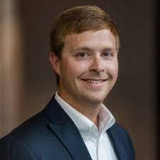 Alexis Despain's Instagram, Twitter & Facebook