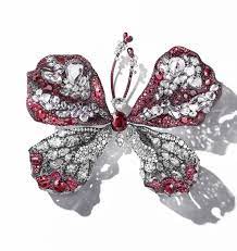 vogue paris in english actualite et infos en direct vogue fr black gold jewelry cindy chao red jewelry