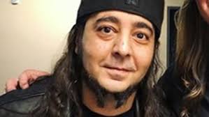 Daron Malakian Says System Of A Down Members "Changed And Went In Different  Directions"