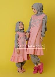 Hal ini dimaksudkan agar anak dapat memilih sendiri pakaian yang disukainya sesuai dengan warna kesukaan atau model busana muslimnya. Baju Muslim Modern Anak Baju Muslim