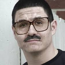 Evan Bassett's Instagram, Twitter & Facebook