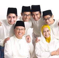 Datuk wan mohammad khairil anuar bin wan ahmad 16 january 1960 5 may 2016 was a malaysian politician architect and entrepreneur who has served as a mem. Biodata Penyanyi Wan Imar Izzat Adik Wan Emir Astar Iluminasi