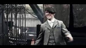 مواد و وسائل مورد نیازفوم به رنگ سفید یا شیری، رنگ روغنی نارنجی، قرمز، سبز، قهوه‌ای، پرچم به رنگ مشکی، ساقه نازک پلاستیکی جهت ساقه اصلی. Ø¨Ù„Ø§ÙƒÙŠ Ø¨Ù„Ø§ÙŠÙ†Ø¯Ø±Ø² Ù…Ø¬Ø§Ù†ÙŠ Mp3