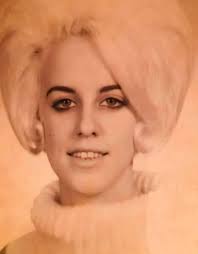 Obituary for Patricia "Pat" (Lee) Piggott