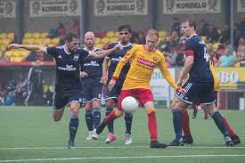 Team's fan club is called red and yellow squad. Duno Houdt Pak Huiswerk Over Aan Voorronde Knvb Beker Foto Gelderlander Nl