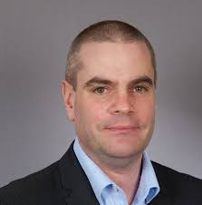 Learn about the Mentors helping entrepreneurs in our program