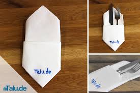 Sie können die servietten falten als. Servietten Zu Bestecktaschen Falten Diy Serviettentasche Talu De