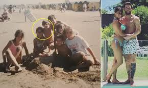 Antonella roccuzzo height and weight antonella is a woman of average stature. Photo Shows Lionel Messi With Wife To Be When He Was Just 10 Years Old Daily Mail Online