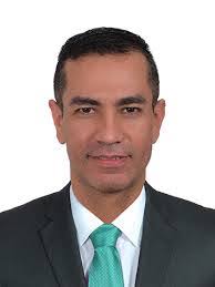 Uriel Mayorga's Instagram, Twitter & Facebook