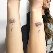 Can You Touch Up My Tattoo Just To Make The Lines Little More Clear And Less Fading Me Let Me Try Tattoos Faded Tattoo I Tattoo