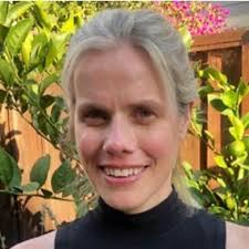 Heather Selby's Instagram, Twitter & Facebook