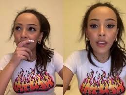 Born and raised in los angeles, she signed a recording contract with rca records in 2014, subsequently releasing her debut extended play. Doja Cat Mother 8 Facts You Definitely Didn T Know About Doja Cat Lovelytab Doja Cat Full Latest Live Youtu Be