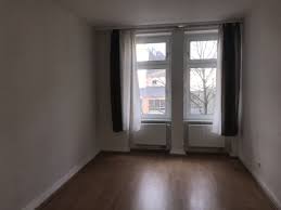 Hier finden sie wohnungen zum mieten vieler immobilienportale und durch die einfache & schnelle wohnungssuche mit intuitiven filtermöglichkeiten ist das ziel traumwohnung zum greifen nah. 2 Zimmer Wohnung Zu Vermieten Feldherrnstrasse 14 44147 Dortmund Innenstadt Mapio Net