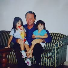 Sunyi (2019) by awi suryadi 13 december 2019 | asianmoviepulse. 10 Potret Masa Kecil Amanda Rawles Memesona Sejak Dulu