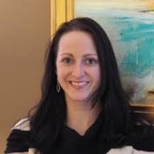 Nicole Gill's Instagram, Twitter & Facebook