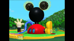La decoración puede estar basada en colores lisos (blanco, negro, rojo o rosa), lunares, muchas formas de orejas de ratón redondeadas, globos e. Disney Junior Espana La Casa De Mickey Mouse Cabecera Oficial De La Casa De Mickey Mouse Youtube