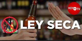 La ley seca es la prohibición de la venta de alcohol, así como también la fabricación, importación y exportación ilegal de los licores, esta ley la establece un gobierno federal. Facebook