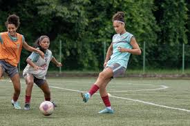 Base feminina se reapresenta em Xerém para o início da pré-temporada