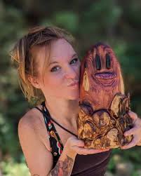 What types and sizes of chainsaws and bars are good for beginners in  chainsaw carving?