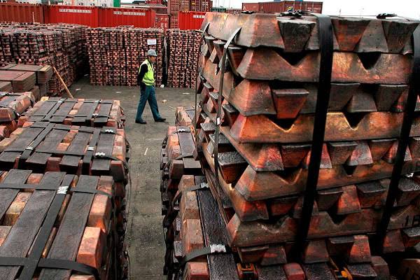 SNMPE: Exportaciones mineras marcaron cifra récord de US$ 47,701 millones al cierre del 2024 - Desde Adentro