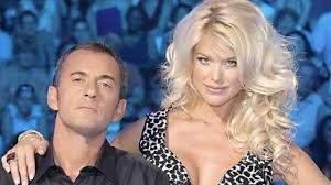 La Roue De La Fortune Le Retour Du Jeu Prodigue Le 21 Mars Sur Tf1 Premiere Fr