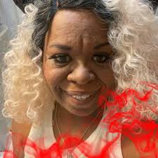 Can a 2016 RT screen be replaced?