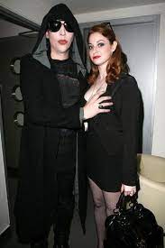 'for far too long my abuser has been left unchecked,' she says in a among her allegations, bianco claims that manson locked her in the bedroom, whipped her and electrocuted her. Esme Bianco And Marilyn Manson Esme Bianco Picture 20535793 454 X 681 Fanpix Net