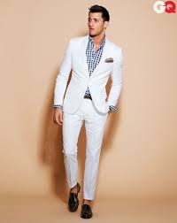 Gq Endorses The New White Suit Mens White Suit Well Dressed Men Wedding Suits Men