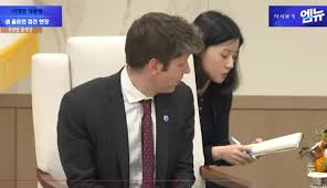이 통역사분 진짜 잘하시네요..(샘 올트만-이재명대통령 동시통역)